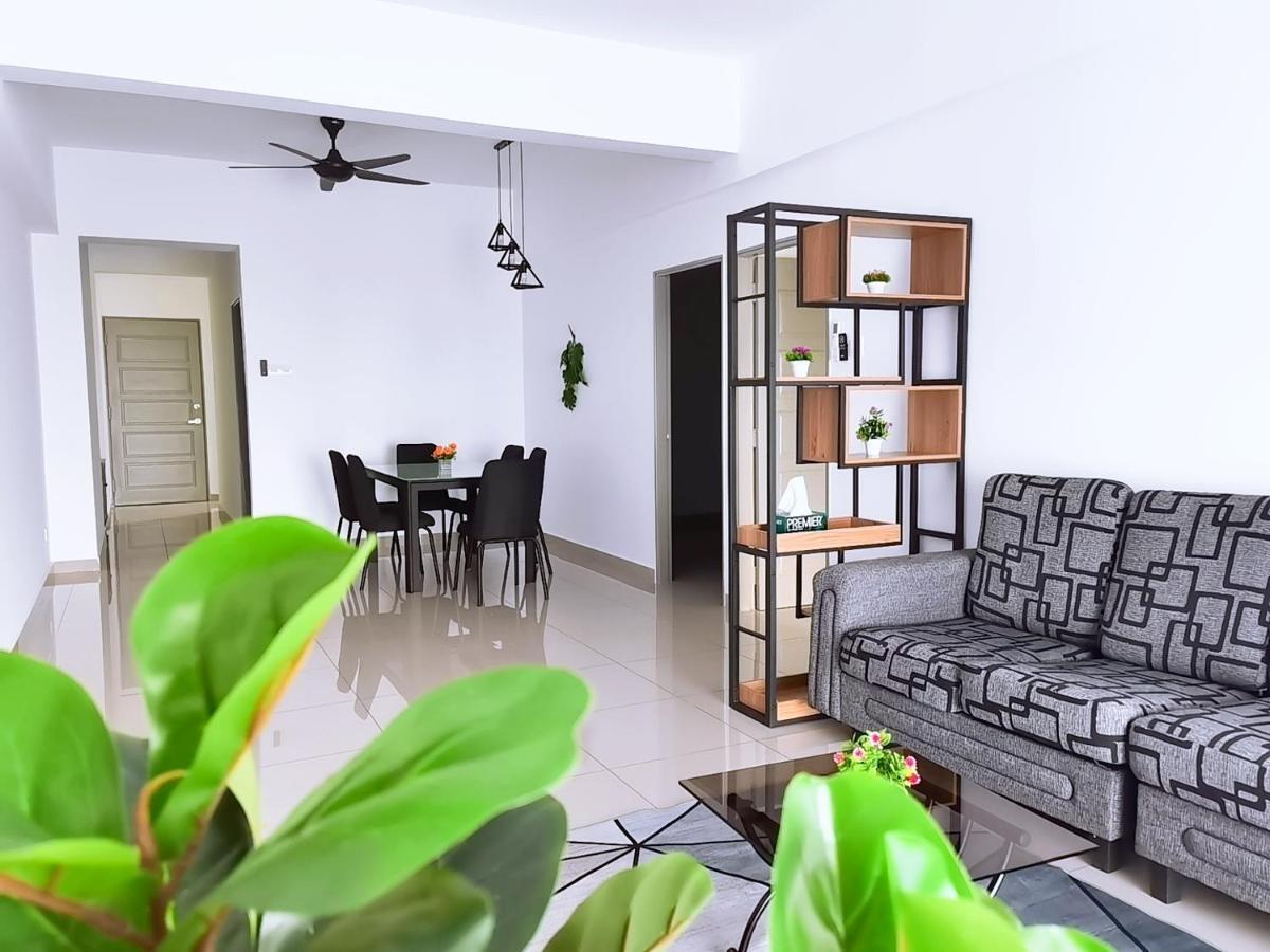 Traveler'S Homestay 旅人窝@ The Venus Sitiawan Kampong Lumut Kiri Экстерьер фото